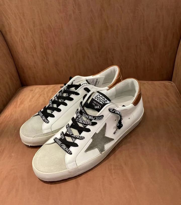 Golden Goose Superstar Distressed Sneakers – 2023 Spring Collection in Brown Tail/Army Green Star