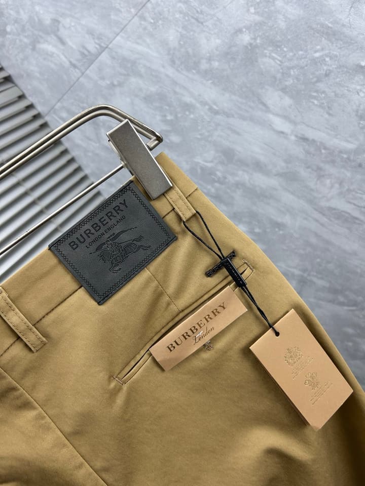 Burberry Tailored Casual Trousers – 2025SS in Camel Brown