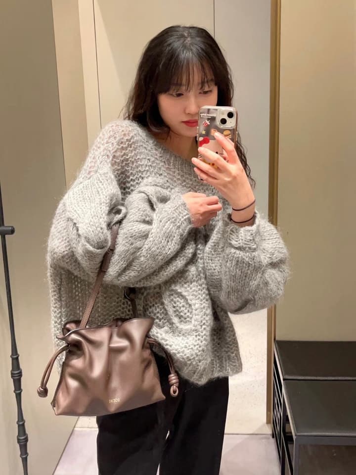 Loewe Flamenco Small Drawstring Bag in Cream