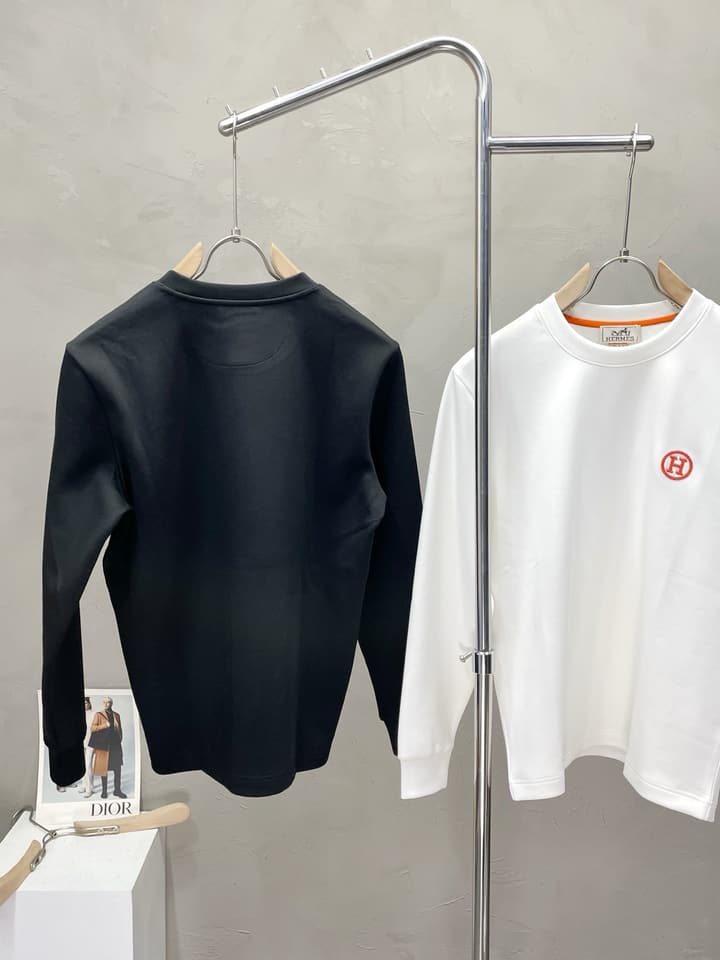 Hermès Men's Casual Sweatshirt in Black Sweatshirt