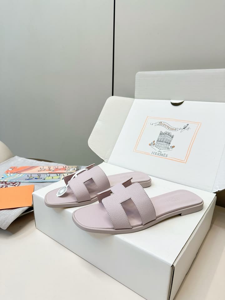 Hermès Palm Grain H-Slides in Bright Green