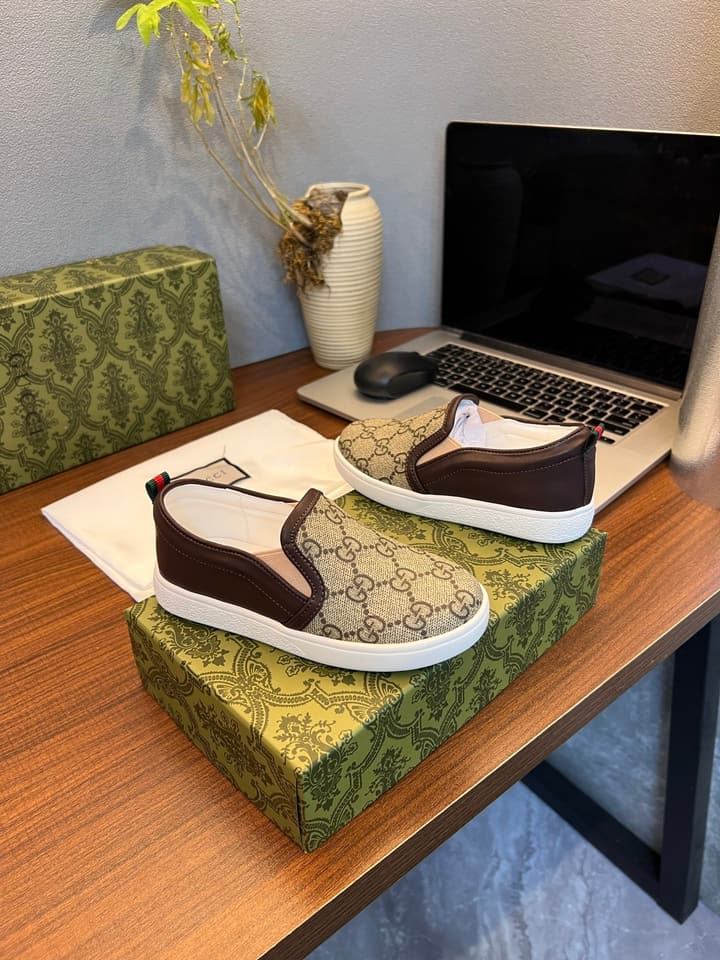 Gucci Kids Sheepskin-Lined Sneakers – Kids Collection