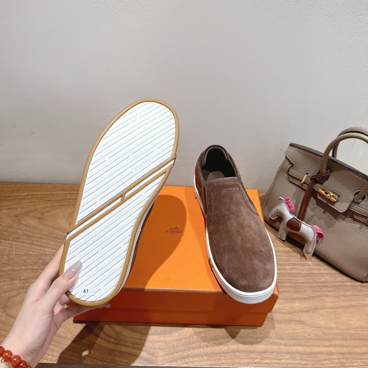 Hermès Classic Lightweight Couple's Slides – SS25 in Black Leather