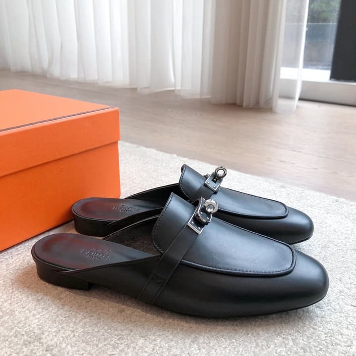 Hermes Eclair Sandals – 2025 New Collection in Black Leather