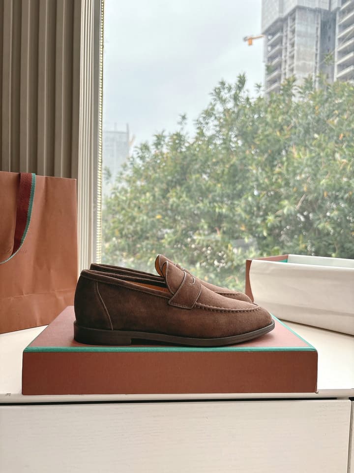 Loro Piana Loafers in Black Suede