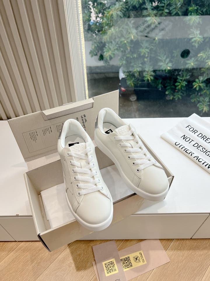 Golden Goose Space Distressed Sneakers – 2024 Collection in White 1