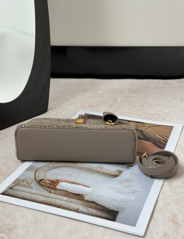 Loro Piana Extra Bag L23 in Taupe Tweed