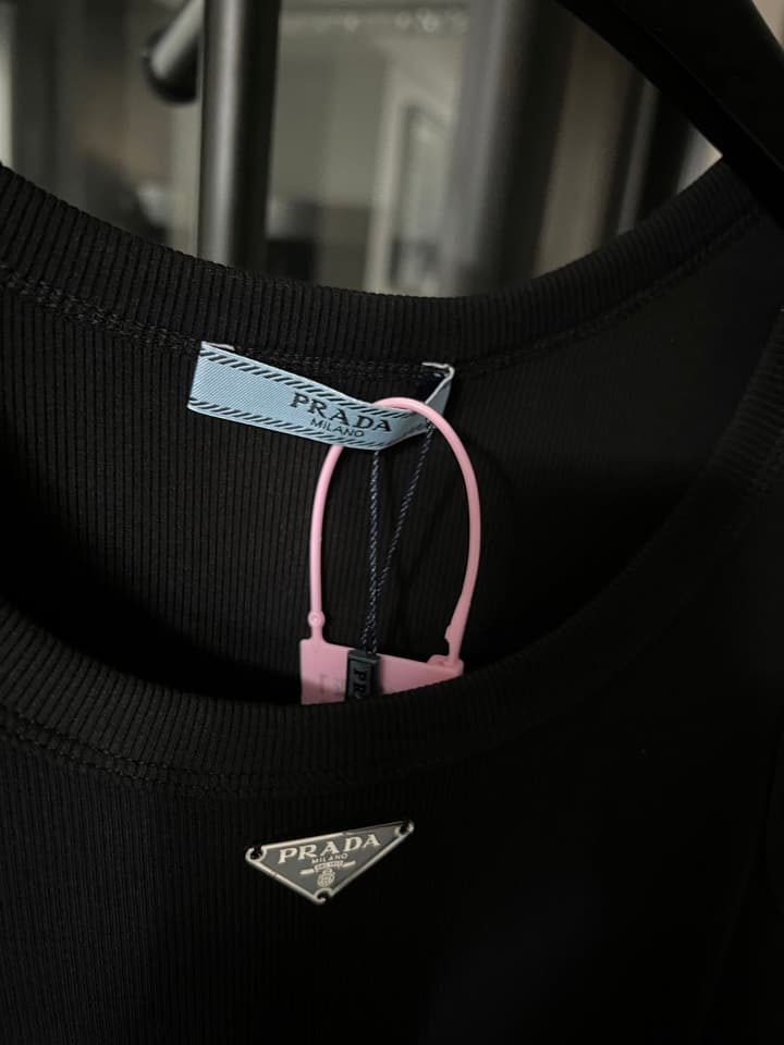 Prada Metal Triangle Logo Ribbed Tank Top – 25SS in Black