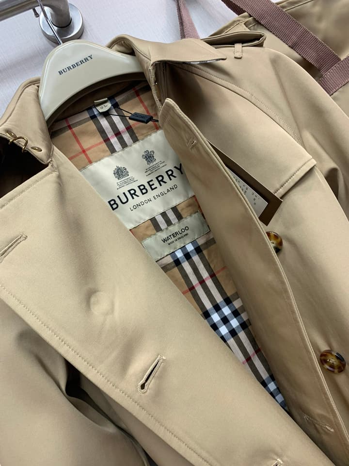 Burberry Waterloo Ladies' Long Trench Coat – 2024 Basic Style
