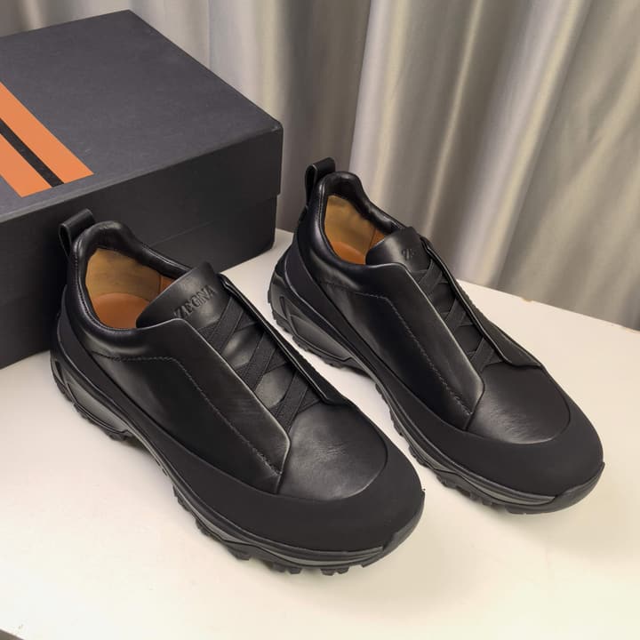 Ermenegildo Zegna Triple Stitch™ Monte Luxury Casual Shoes in Black Leather