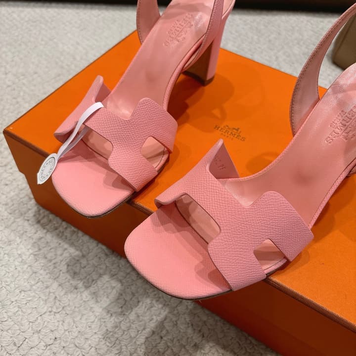 Hermès Eremite 80 Heeled Sandals in Blush Pink