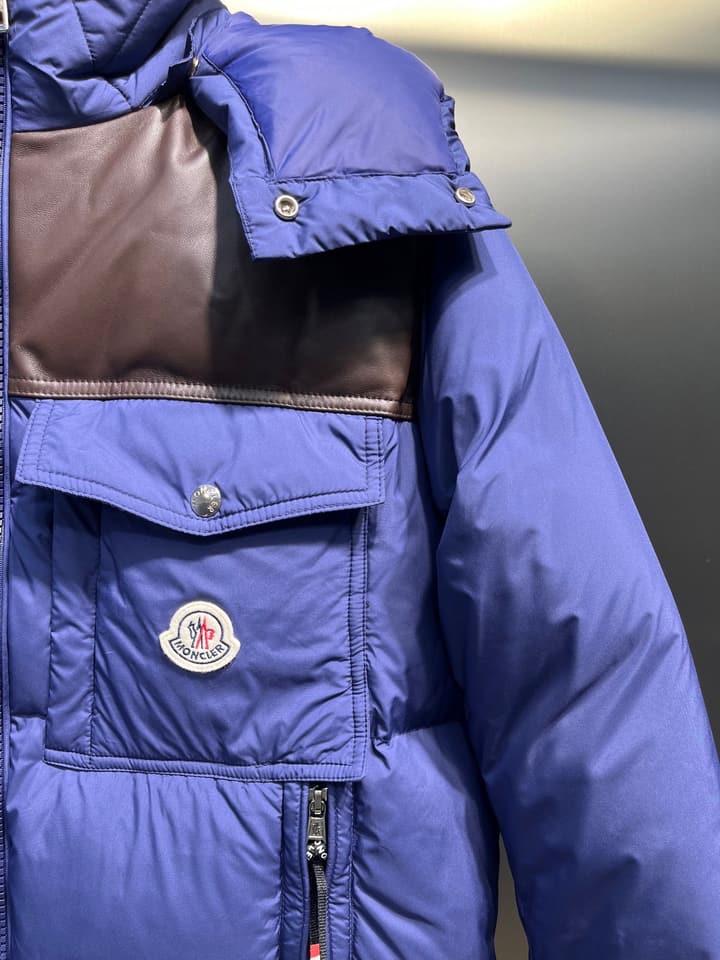 Moncler Unisex Down Jacket in Gold