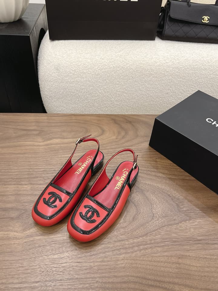 Chanel Leather Flats – 2026