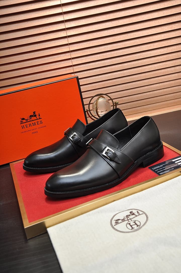 Hermès Leather Driving Shoes in Black