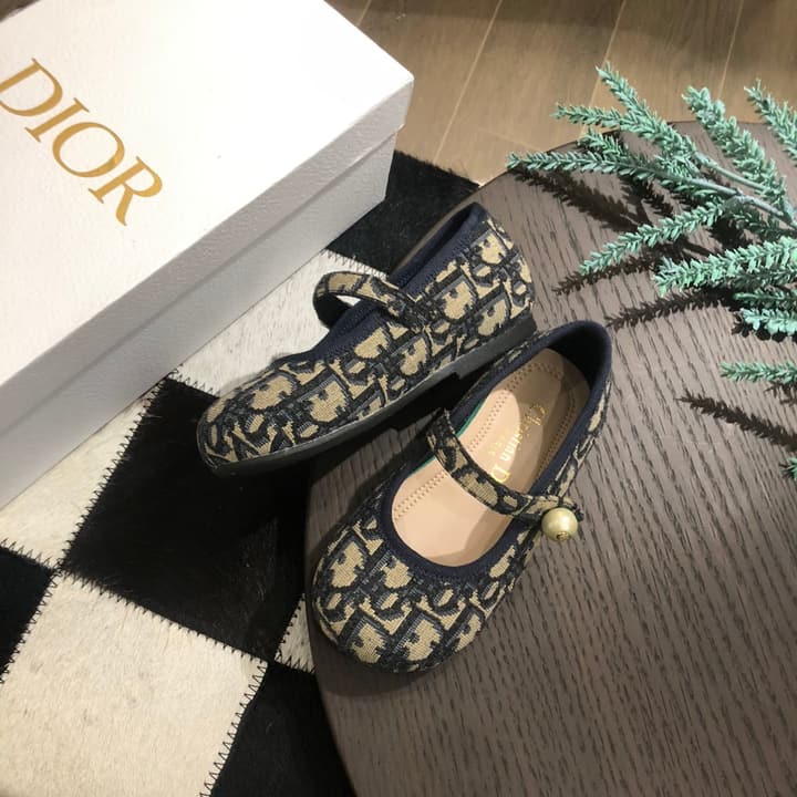 Dior DioBady Ballet Quilted Flats – Kids Collection – 2024SS in Black Quilted With Pearl Strap