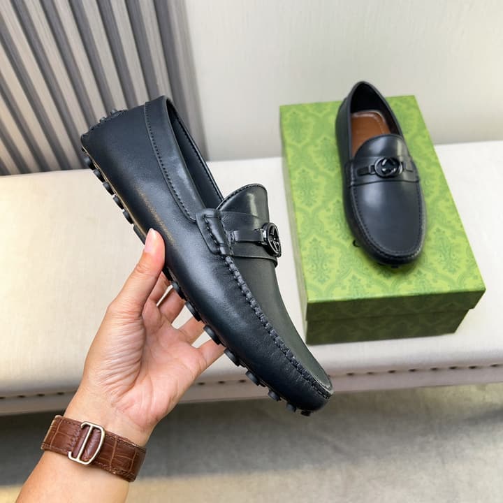 Gucci Premium Leather Loafers in Black Embossed Leather