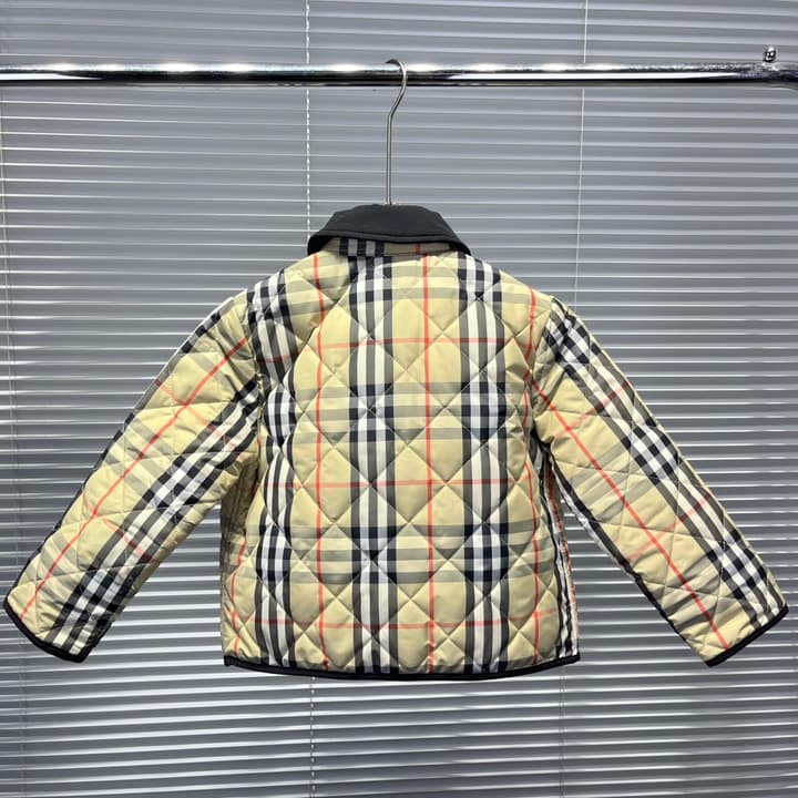 Burberry Classic Plaid Quilted Jacket – Kids Collection – 25FW in Classic Beige Plaid
