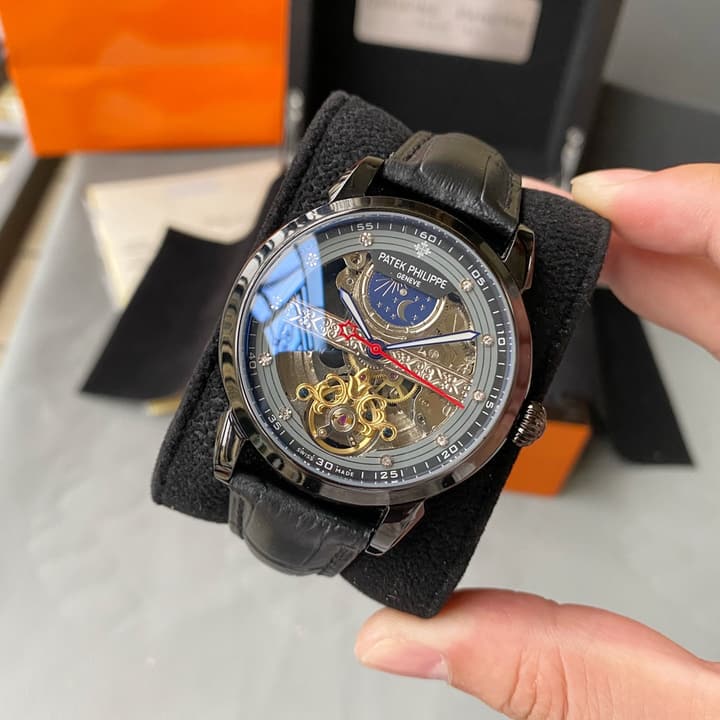 Patek Philippe Men's Automatic Watch