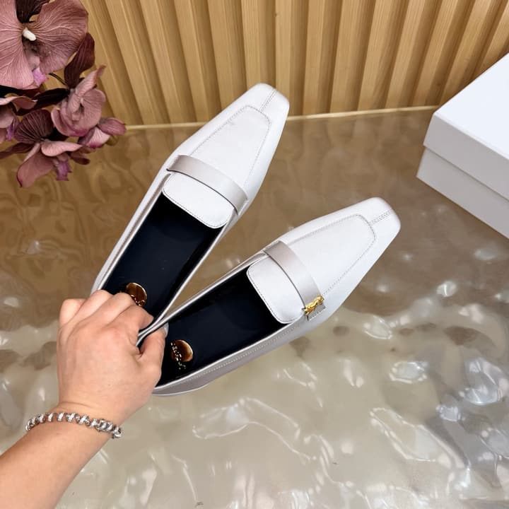 Saint Laurent Silk Chain Mules – Spring/Summer Collection – 26S in Beige