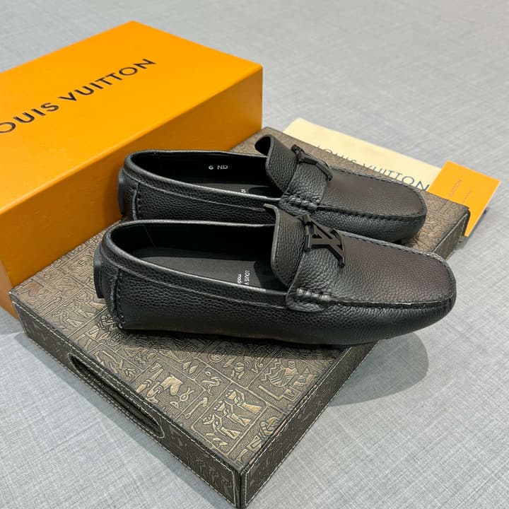 Louis Vuitton Men's Grained Leather Driving Shoes in Dark Gunmetal Hardware