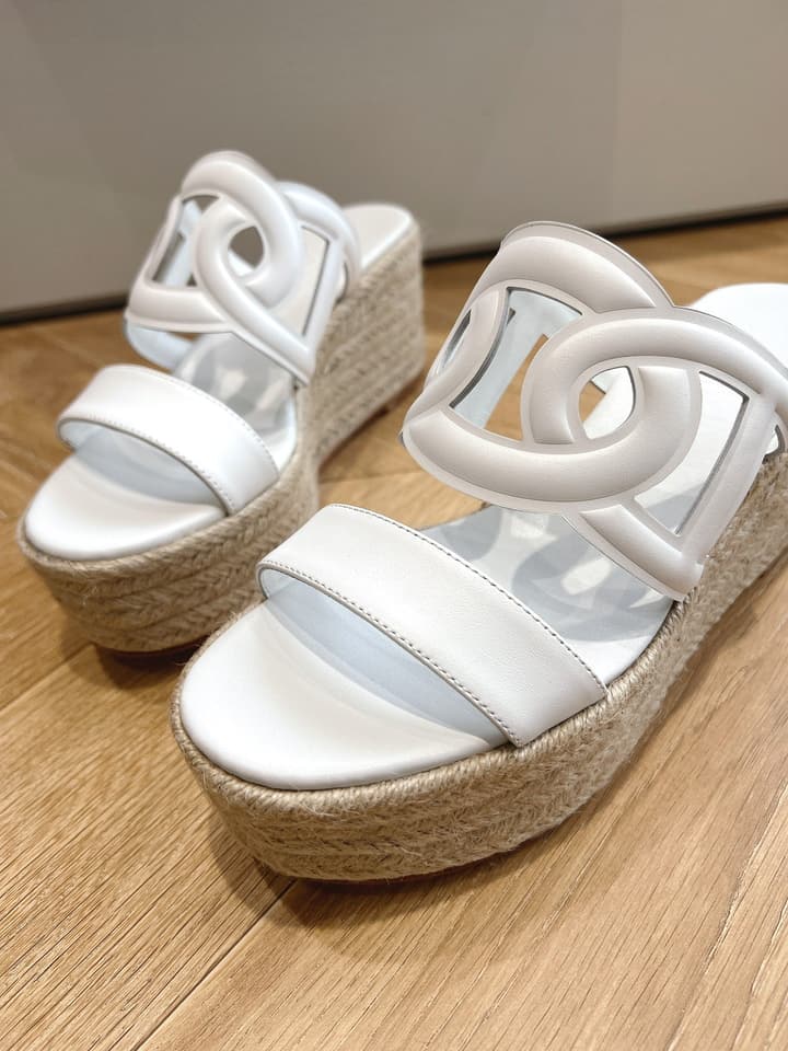 Hermès Wedge Sandals – Spring/Summer 2024 Collection in Black