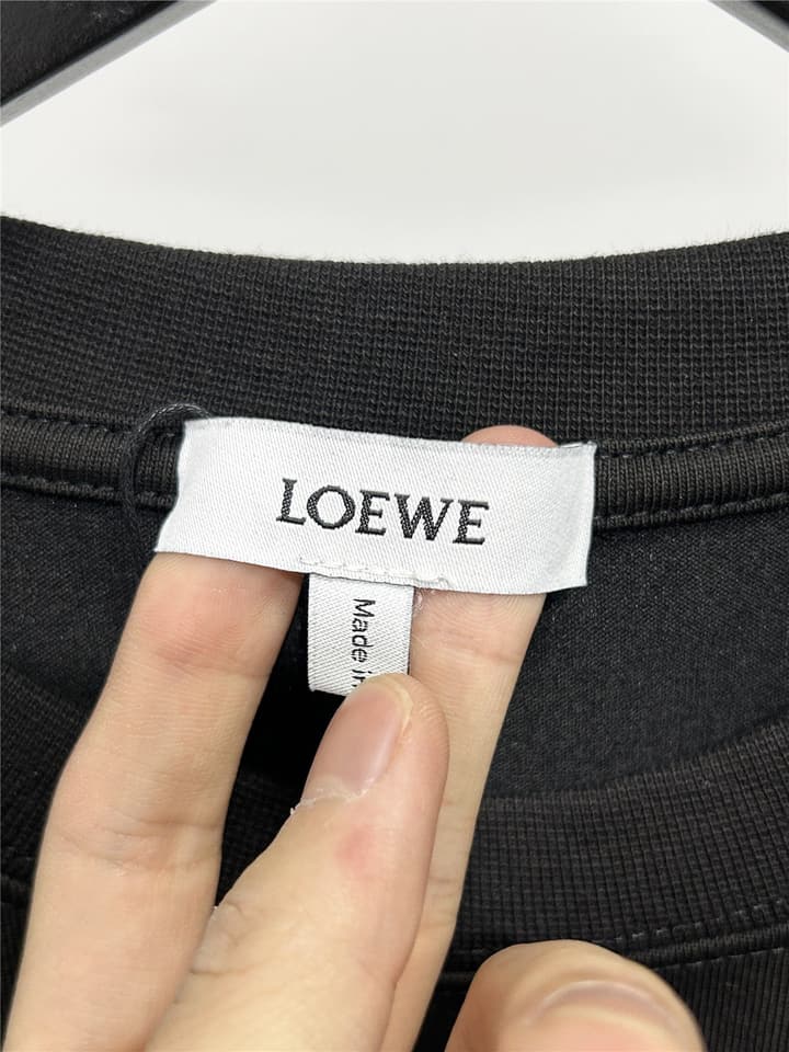 Loewe Pocket Embroidery Logo T-Shirt – 2025 Spring/Summer Collection in Classic Black