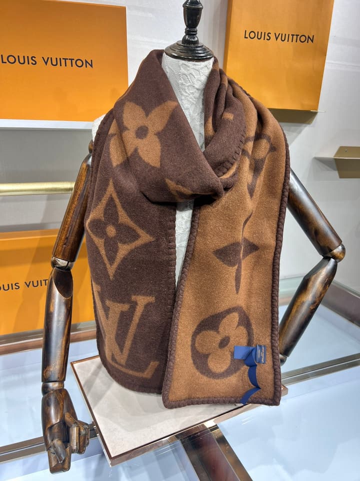 Louis Vuitton Cashmere Jacquard Scarf