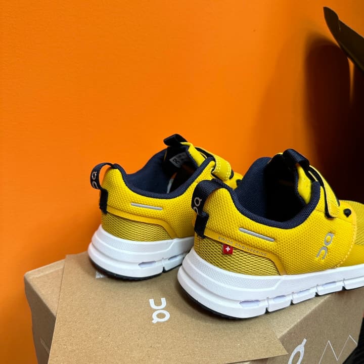 On Kids Running Sneakers – Kids Collection in Black