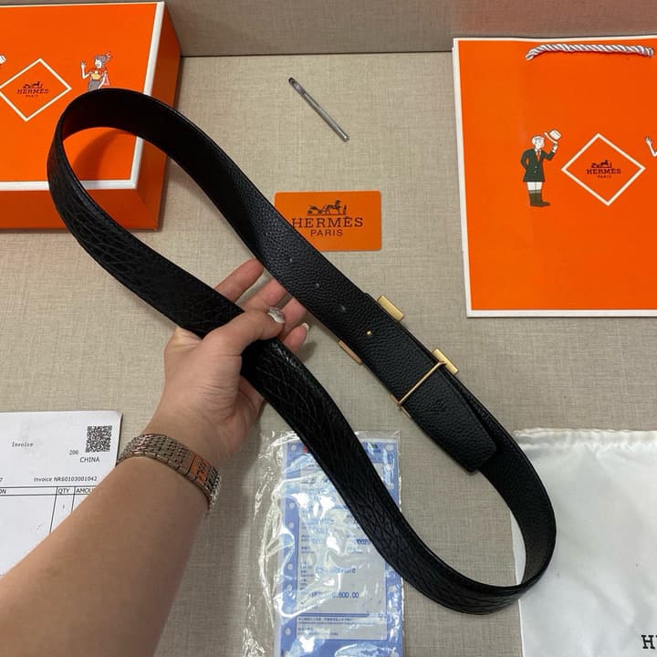 Hermès Classic Cowhide Leather Belt – 3.8cm in Black Leather With Black Buckle