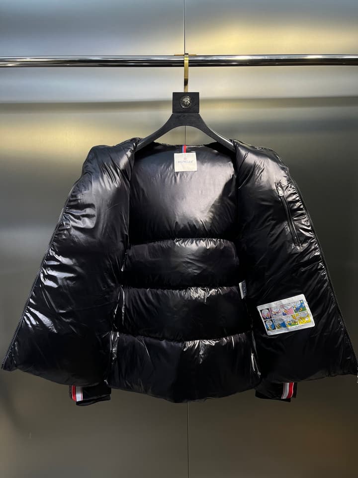 Moncler LongueSaison Down Jacket in Black