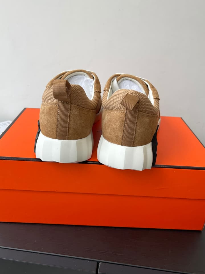 Hermès Classic Couple's Casual Sneakers in Black
