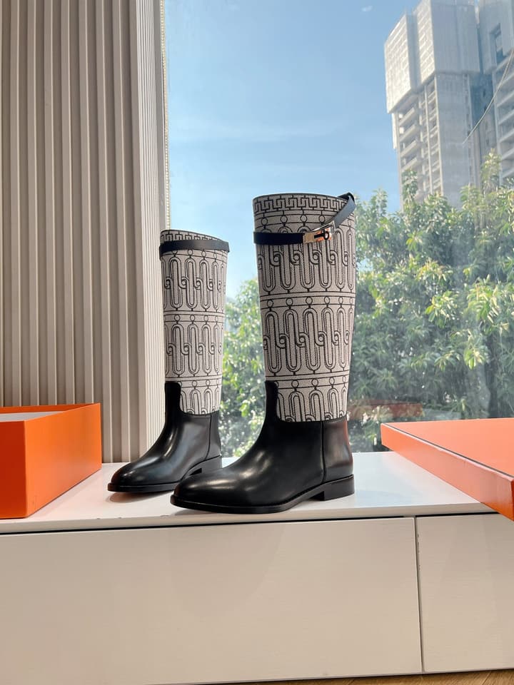 Hermès Jumping Canvas & Leather Knee-High Boots – 2024 Collection in Black