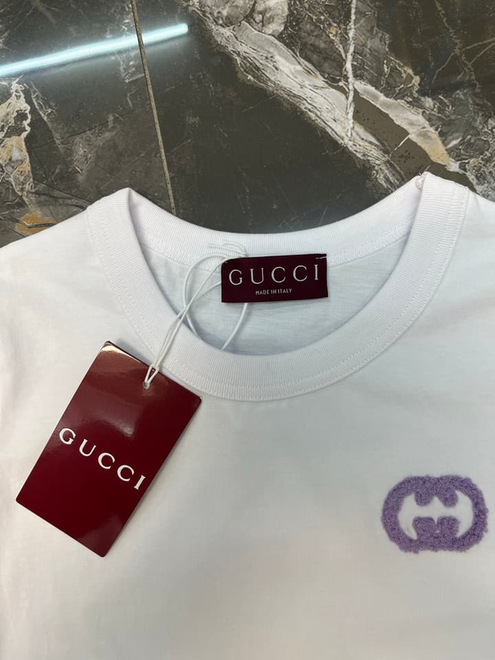 Gucci Fleece Logo Knit Cotton T-Shirt – 2026SS in White - Purple Logo