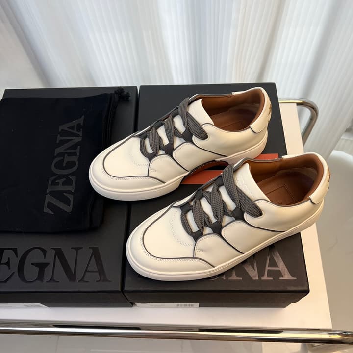 Zegna TIZIANO Calfskin Low-Top Sneakers in Black With White Sole