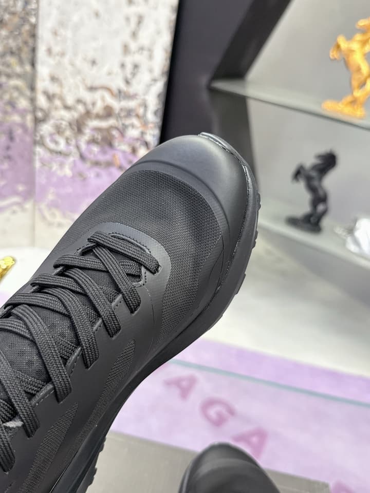 Arc'teryx Norvan LD 3 GORE-TEX Waterproof Trail Running Shoes in All Black