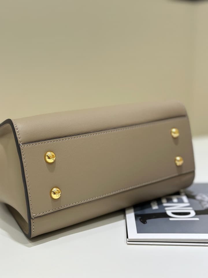 Fendi Peekaboo Classic Handbag – Dove Grey in Dove Grey Leather With Logo Strap