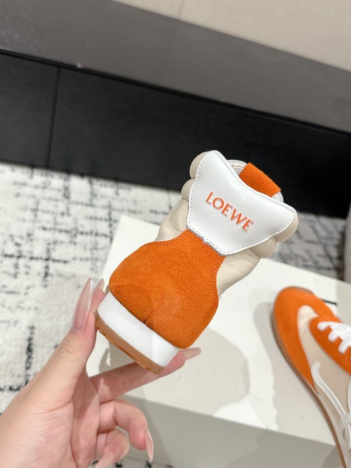 Loewe Flow Runner 2.0 Runway Sneakers – 25SS in All White With Gum Sole