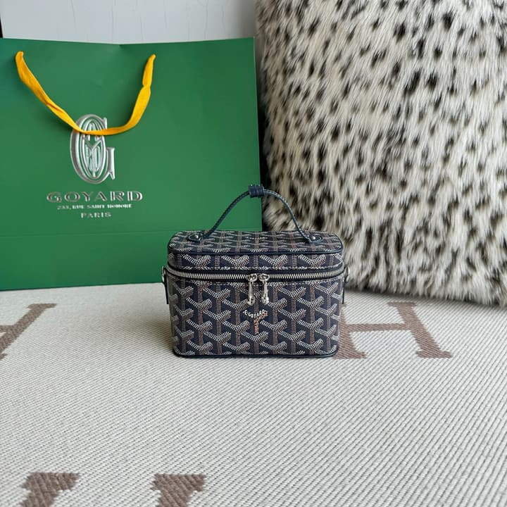 Goyard Muse Mini Vanity Case in Bright Orange Goyardine