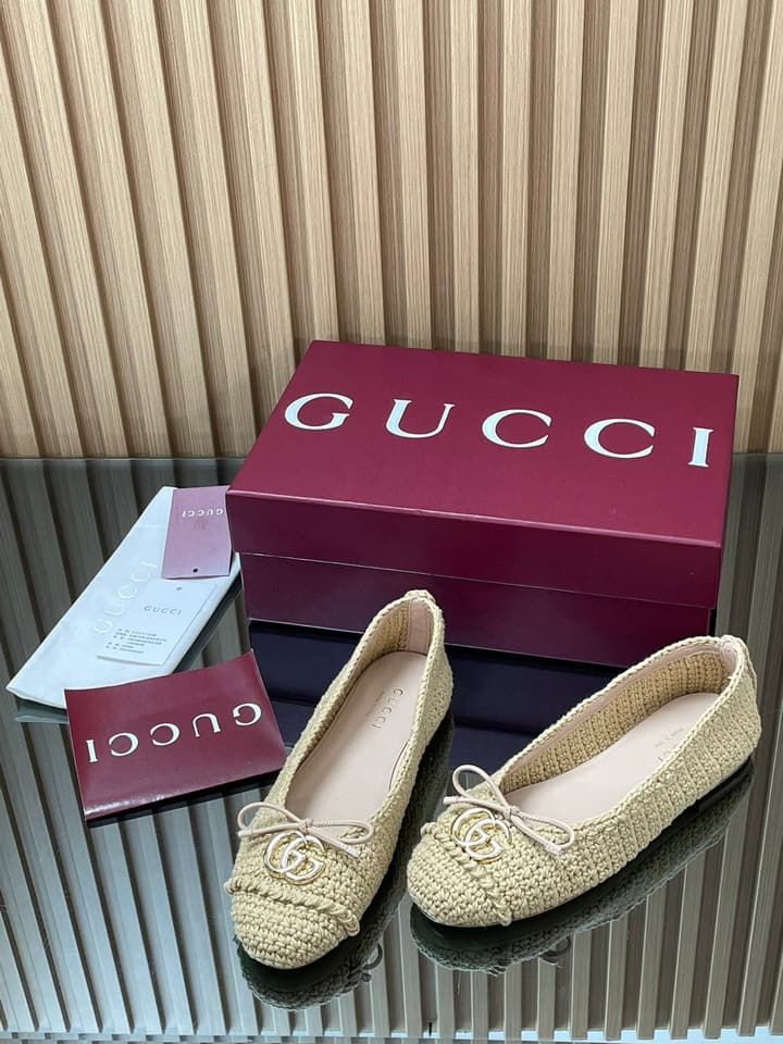Gucci Woven Mesh Double G Ballet Flats – 2025 Early Autumn Collection