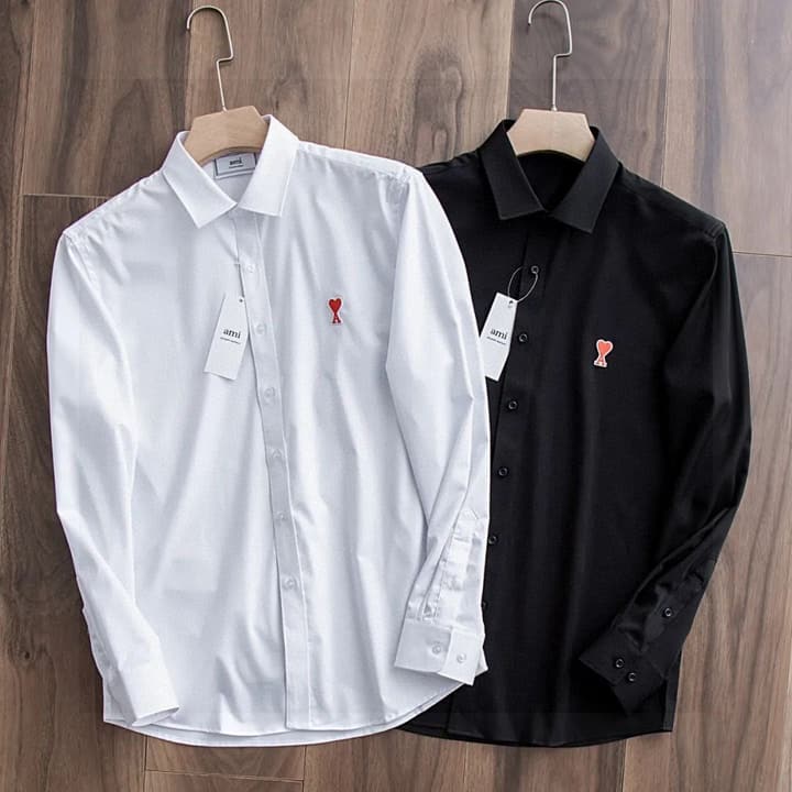 AMI Paris Ami de Coeur Long Sleeve Shirt – Autumn Collection in White Shirt / Black Heart