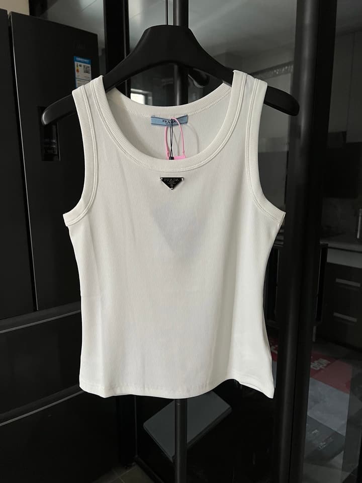 Prada Metal Triangle Logo Ribbed Tank Top – 25SS in Black