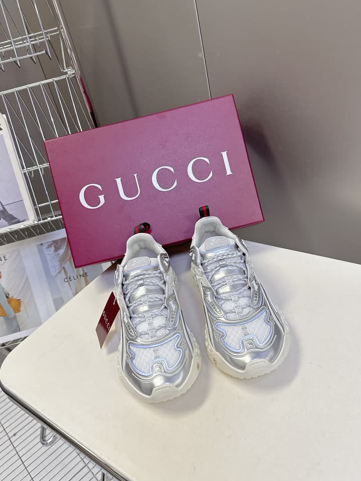 Gucci Cub3d Series Sneakers in Black