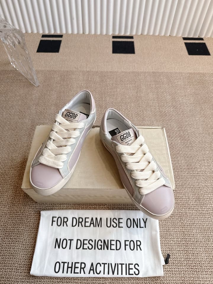 Golden Goose Distressed Leather Sneakers in Dark Green