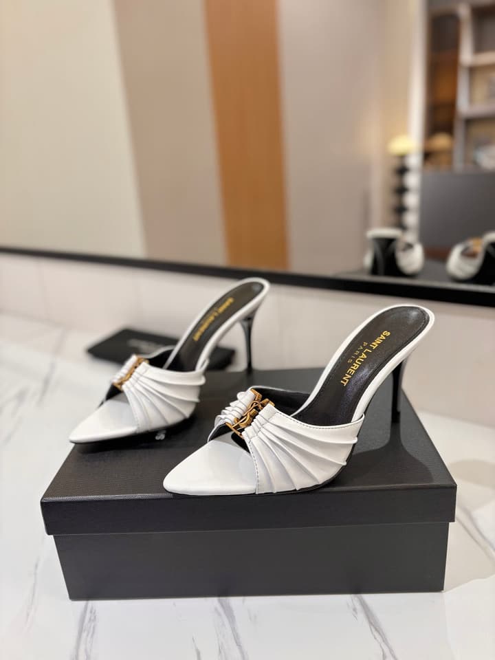 Saint Laurent Crystal Chain Patent Leather Heeled Sandals – 2025 Spring/Summer Collection in White Patent