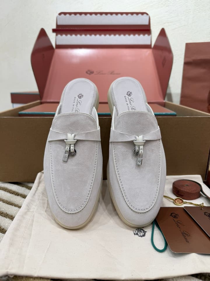 Loro Piana Women's Mules in Pale Beige Suede