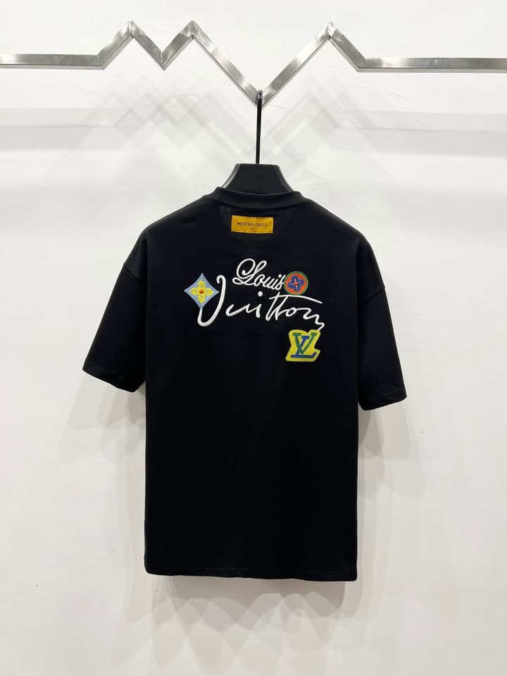 Louis Vuitton Embroidered Floral Logo T-Shirt – 25SS Collection in Classic Black