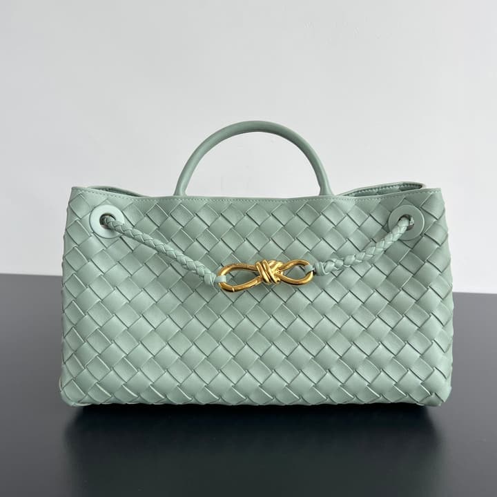 Bottega Veneta Andiamo Handbag in Charcoal Grey
