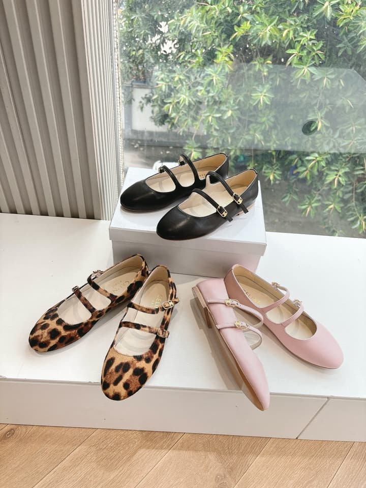 Celine Runner Platform Sneakers – 2025 Spring/Summer Collection in Assorted Display