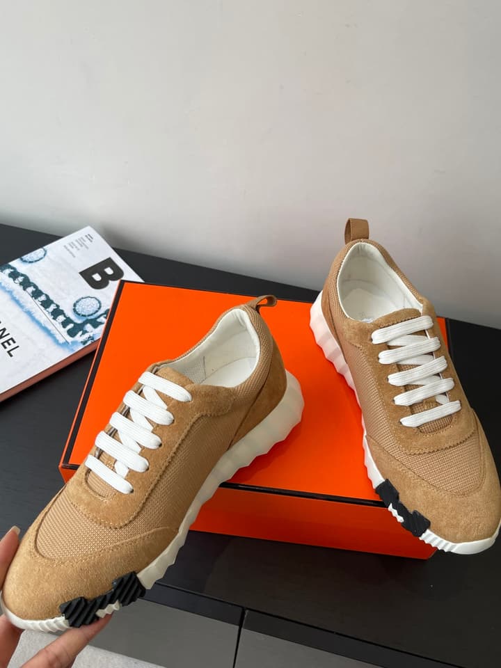 Hermès Classic Couple's Casual Sneakers in Black