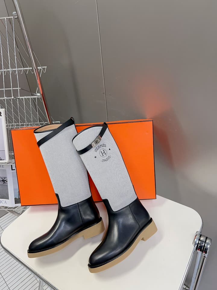 Hermès Kelly Riding Boots in Black
